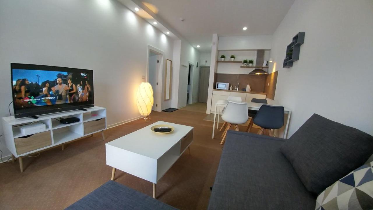 J&J Apartments เบลเกรด ภายนอก รูปภาพ